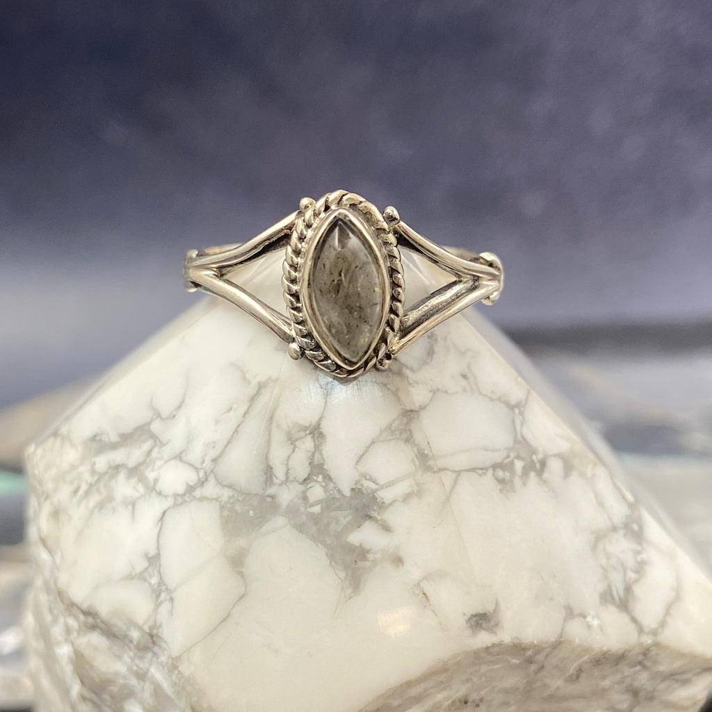 Labradorite Marquee Ring