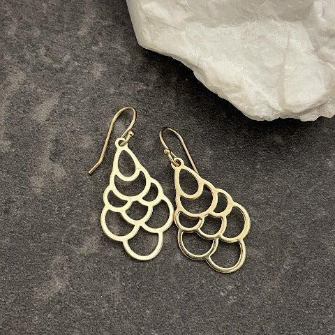 Scallop Cut-Out Earrings