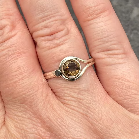 Round Double Band Gemstone Rings