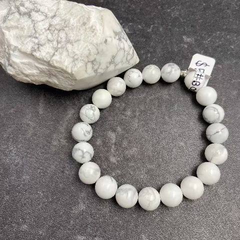 Howlite Stretch Bracelet