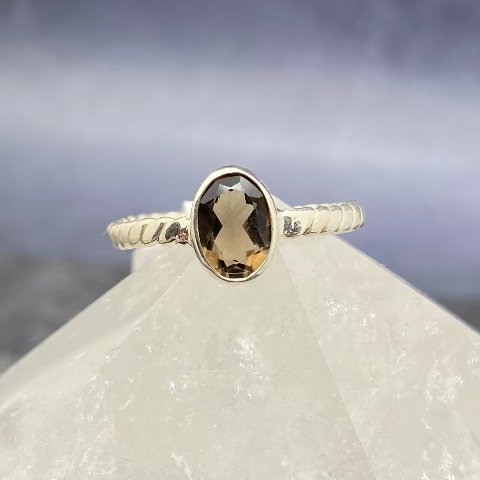 Twisted Band Dainty Rings