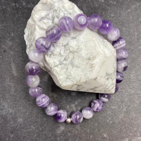 Smooth Amethyst Crystal Stretch Bracelet