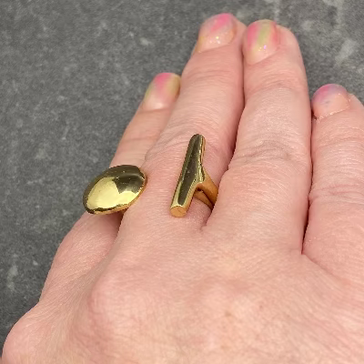 Open Circle Bar Ring