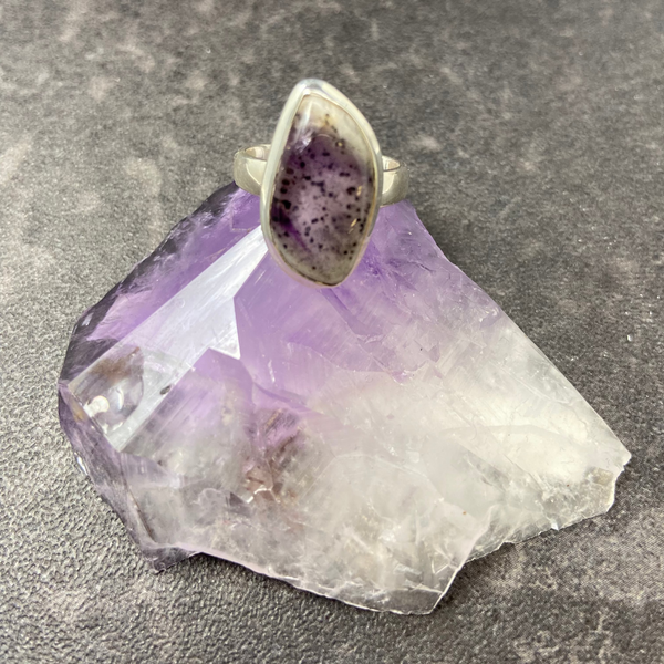Amethyst Wave Ring