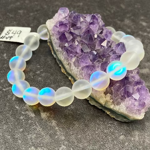Aura Clear Crystal Quartz Stretch Bracelet