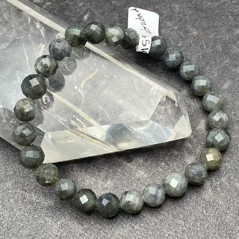 Faceted Labradorite Crystal Stretch Bracelet