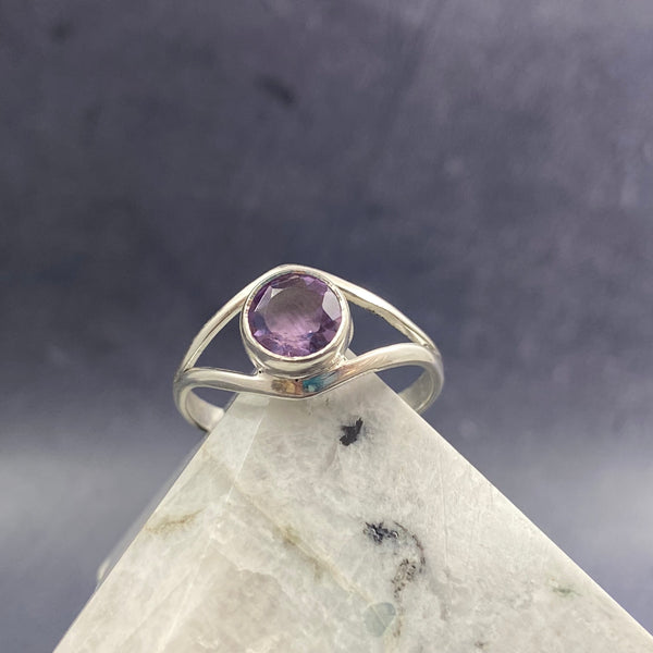 Amethyst Split Band Ring