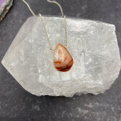 Dainty Carnelian Necklace