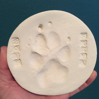 EXCLUSIVE Large Paw Print Keychain